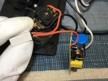 电动削笔刀过热保护器原理-hcet-a温控开关应用案例